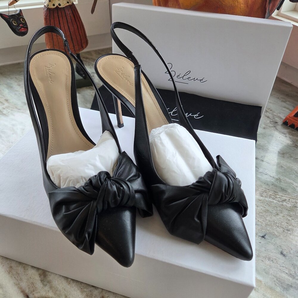 Leather Elevee Shoes with bow sz 8